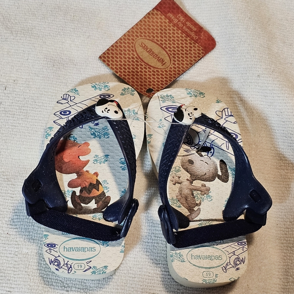 Havaianas Sandals Flip Flops Peanuts Snoopy & Charlie Brown Unisex Kid's Size 5